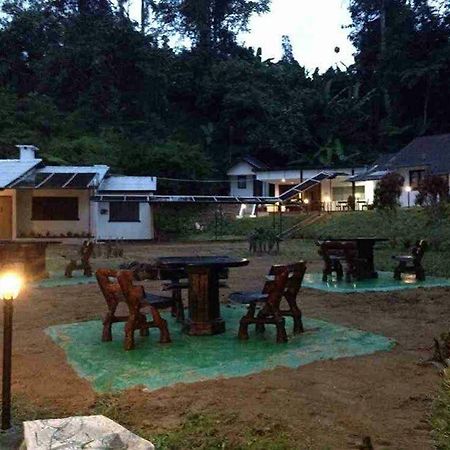 Dew Drop Inn Tanah Rata Buitenkant foto