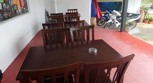 Dew Drop Inn Tanah Rata Buitenkant foto