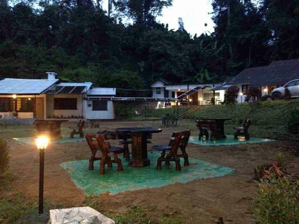 Dew Drop Inn Tanah Rata Buitenkant foto